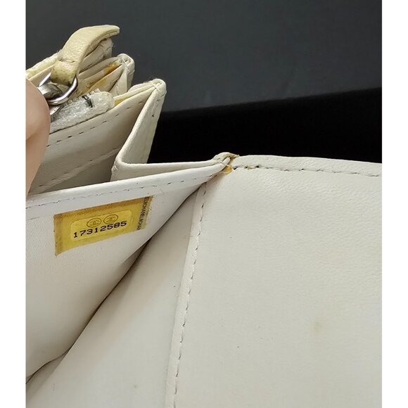 CHANEL Coco Mark Coated Tweed CC Long Wallet Zip Flap White Textured Italy +Box - Picture 14 of 16